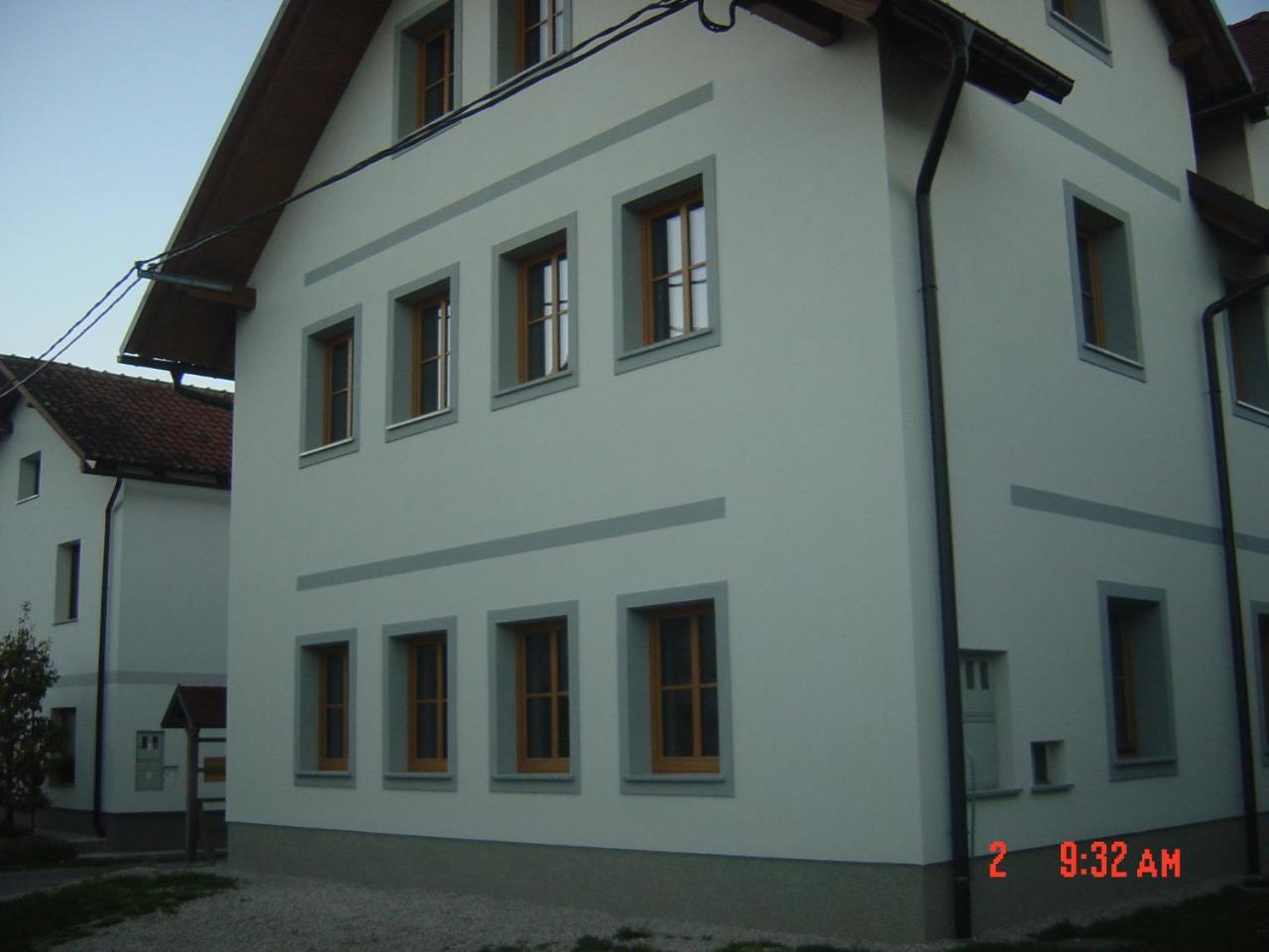 Apartments Vrdjan Cerknica Extérieur photo